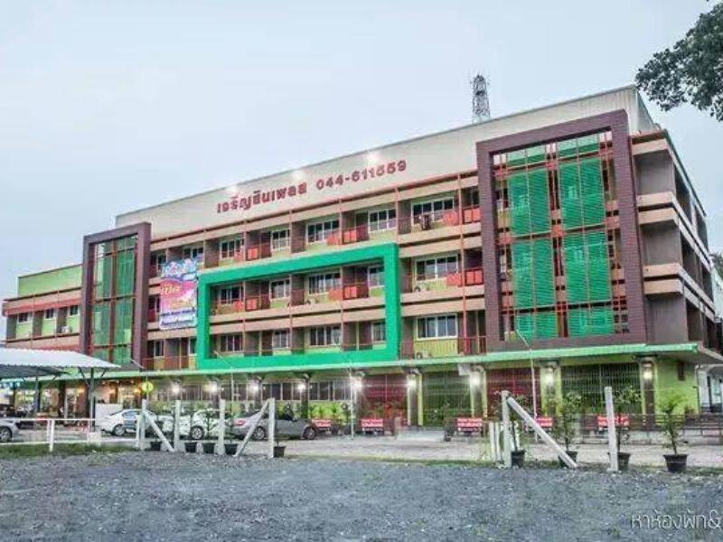 Jaroensin Place Buriram Buitenkant foto